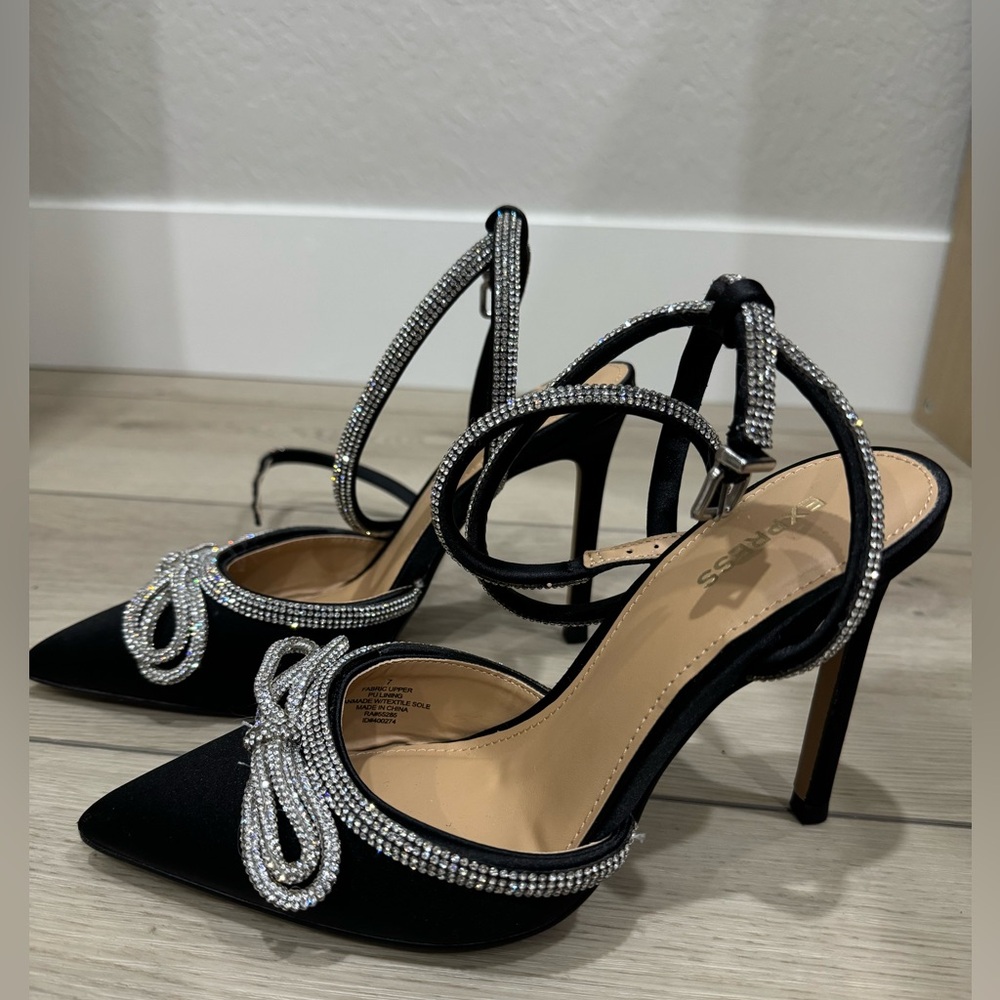 Express Rhinestone Pumps - Picture 3 of 3